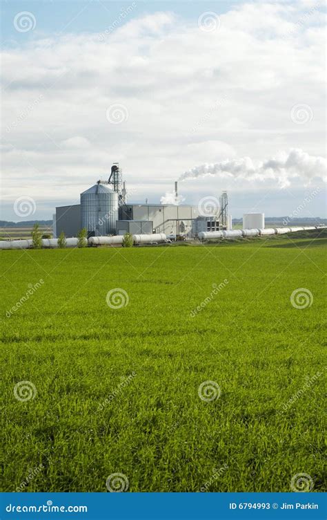 Ethanol Plant 3 stock image. Image of ethanol, cars, fuels - 6794993