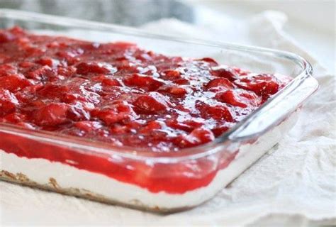 Paula Deen Easy Strawberry Pretzel Salad Recipe Serves 13 Recipe