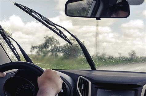 How Do Rain Sensing Windshield Wipers Work Autodeal