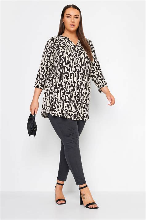 Yours Plus Size Black And Ivory White Abstract Print Oversized Shirt