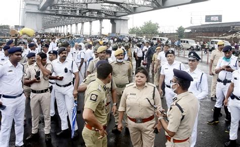 Bjp Workers Clash With Cops During Protest March In Kolkata