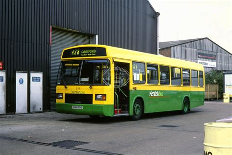 The Transport Library Londonlinks Leyland Atlantean AN196 XPG186T On