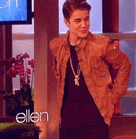 Justin Bieber Laugh GIFs - Find & Share on GIPHY