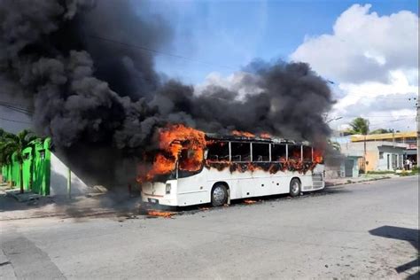 Presuntos Delincuentes Incendian Un Cami N Tur Stico En Canc N