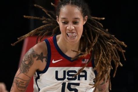 Brittney Griner Siblings: Biography, Age, Personal Life, Family ...