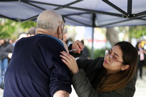 Servicio de Salud Valparaíso San Antonio llama a vacunarse contra la