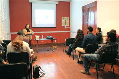 Imparte Instituto Municipal de las Mujeres plática sobre acoso y