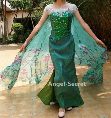 Elsa Frozen Fever dress | Frozen fever dress, Dress, Green dress