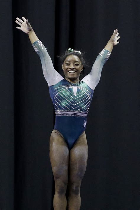 Simone Biles Leads Us Championships Despite Somewhat Off Night The Spokesman Review