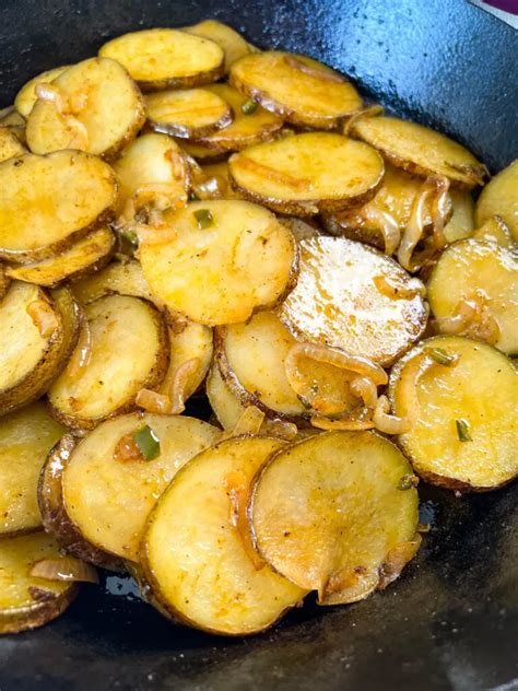 Southern Soul Food Fried Potatoes