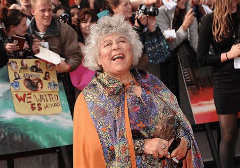 Miriam Margolyes Makes Her Vogue Cover Debut At The Age Of 82 Scoop