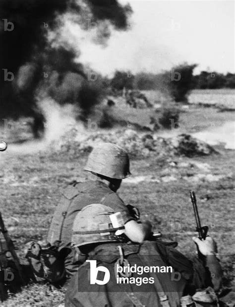 VIETNAM WAR: IRON TRIANGLE American soldiers of the 27th Infantry Regiment staying clear as a ...