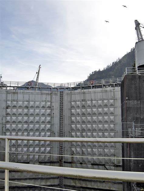Bonneville Dam Columbia River Gorge Oregon Travel Photos By Galen R