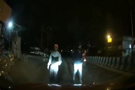 Bengaluru Crime Biker Collides Purposely With Car At 3am Chases Couple