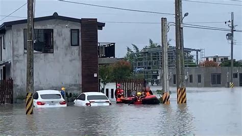 颱風尼莎降雨成災宜蘭淹水 民宿8旅客受困獲救[影] 社會 中央社 Cna