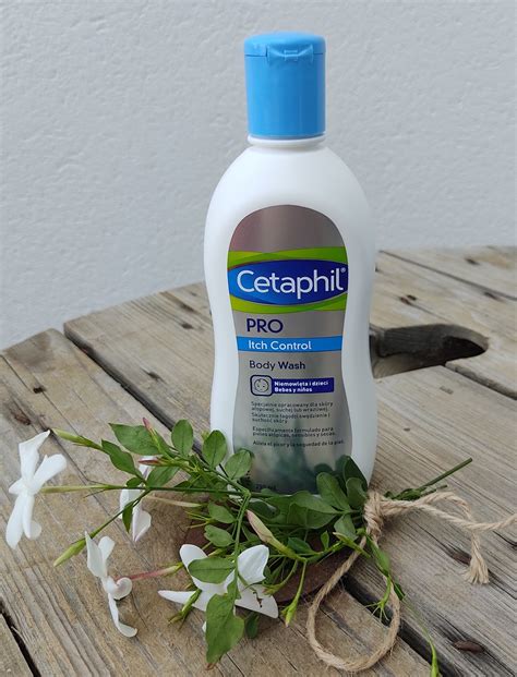 Nuevo Cetaphil PRO Itch Control limpieza e hidratación de las pieles