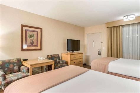 The Best Western Plus Pavilions Anaheim Buchen Dertour