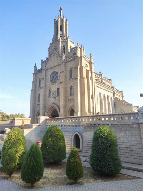 La Cattedrale Del Sacro Cuore Di Gesu Tashkent Travel Land