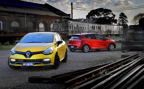 Renault Cars News 2014 Clio R S 200 EDC Pricing Specs