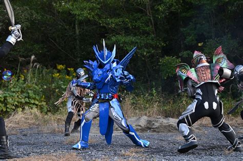 6人の仮面ライダーが交戦劇場短編 仮面ライダーセイバー本編スチールが追加公開 の画像写真 ぴあ映画