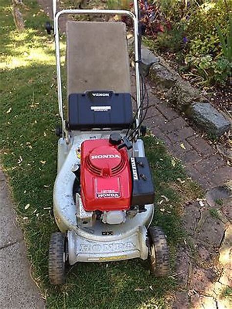 Honda Hr Self Propelled Inch Petrol Roller Mower