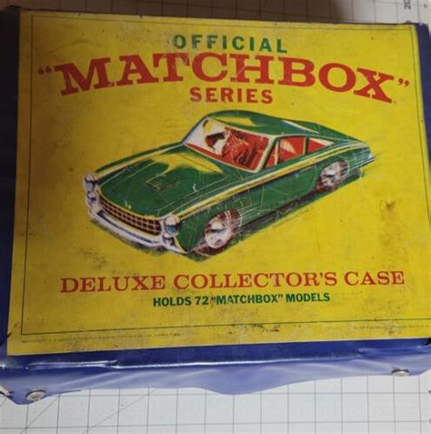 Vintage Official Matchbox Series Deluxe Collectors Case Holds