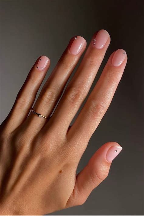 Old Money Nails For A Timeless Quiet Luxury Aesthetic Tressvibe