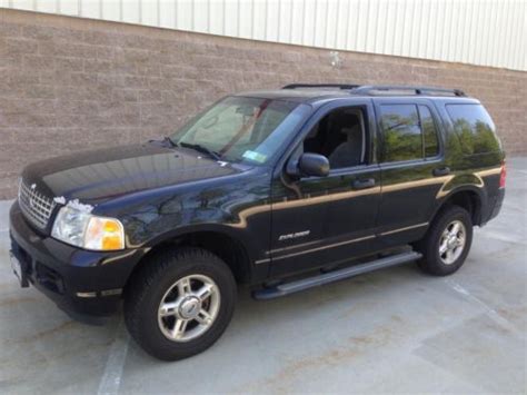 Find Used 2004 Ford Explorer 4x4 3rd Row Seating New Tires No Reserve In Brooklyn New York