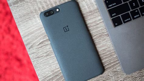 İşte karşınızda OnePlus yeni logo tasarımı ShiftDelete Net