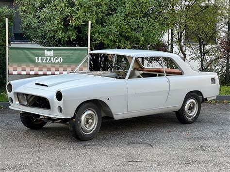 Lancia Flaminia Pininfarina Coupè 2 5 3B historic classic cars and