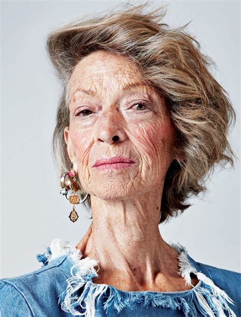 This 72 Year Old Proves Youre Never Too Old To Try Daring Beauty