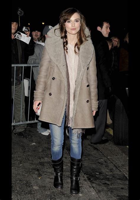 Photo Keira Knightley Dans Son Manteau En Peau Lainée Signé Burberry