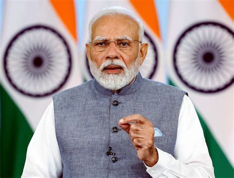 प्रधानमंत्री मोदी ने बिरसा मुंडा की जयंती पर उन्हें श्रद्धांजलि दी