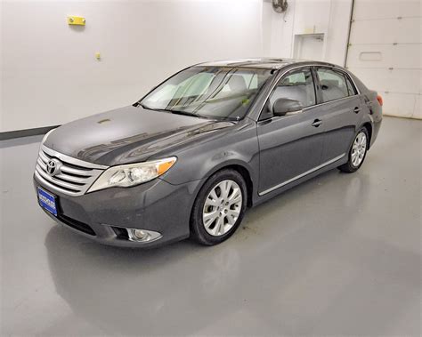 Pre Owned 2012 Toyota Avalon Limited FWD 4dr Car