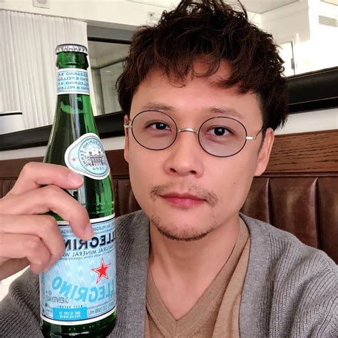 大吉洋平さんのインスタグラム写真 大吉洋平instagram「starts The Day With A Bottle Of