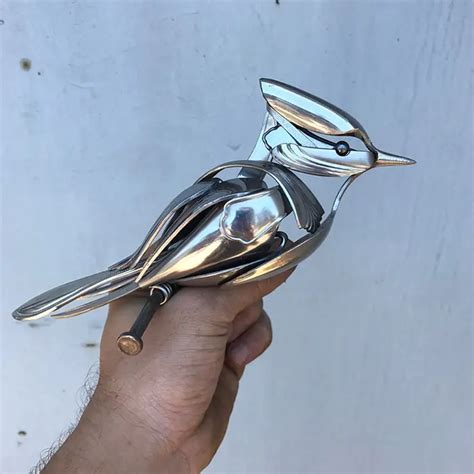 Artist Uses Unwanted Scrap Metal To Create Beautiful Bird Sculptures