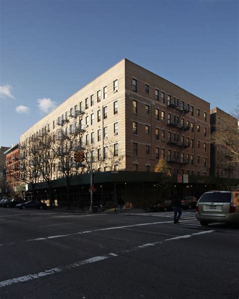 2753 Frederick Douglass Blvd Apartments New York Ny Apartments For Rent