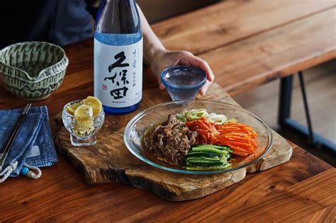 日本酒をもっと楽しむおつまみレシピ｜牛肉と3種ナムルのおつまみプレート Kubotaya