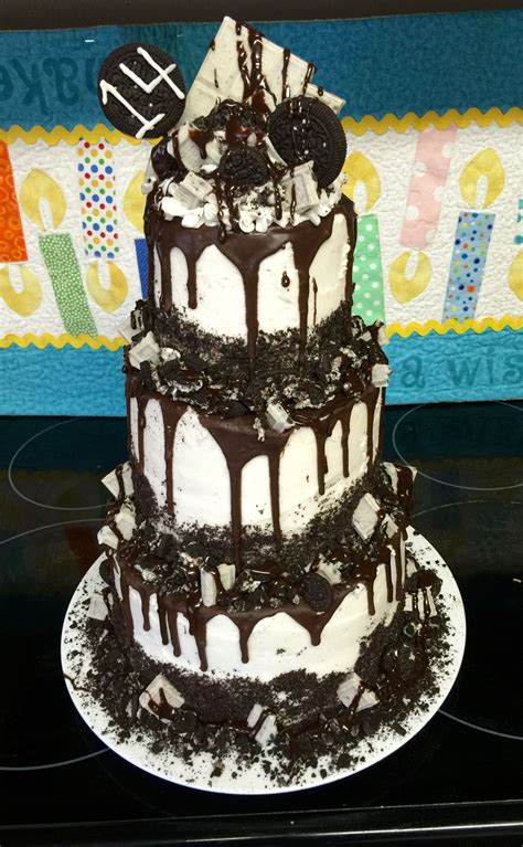 Oreo Cookies And Cream Cake Three Tiers Of Oreo Goodness With Chocolate Drizzle And Drip