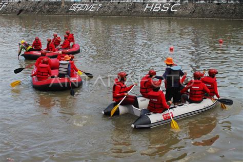 Pelatihan Water Rescue Antara Foto