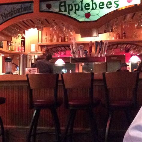 Applebee S Grill Bar Now Closed 12 Tips