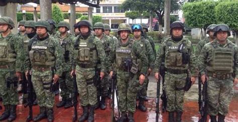 Arriban Elementos Del Ej Rcito Mexicano Y De La Guardia Nacional