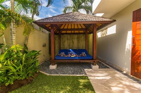 Villa Umah Kupu Kupu Seminyak Bali Inkl Flug Buchen