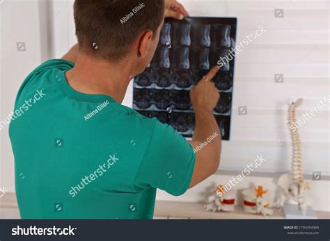 909 Chiropractic Xray Images, Stock Photos & Vectors | Shutterstock