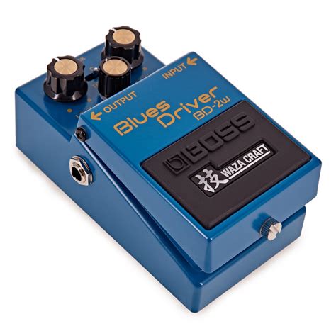 Boss BD 2W Waza Craft Custom Blues Driver Pedal At Gear4music