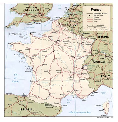 Ile De France Map / New Ile De France Administrative And Political Vector Map ... - Crop a ...