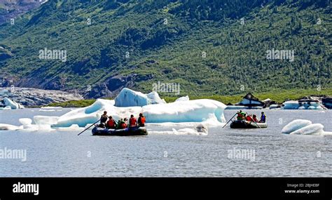 Spencer Glacier Float Trip Stock Photo Alamy