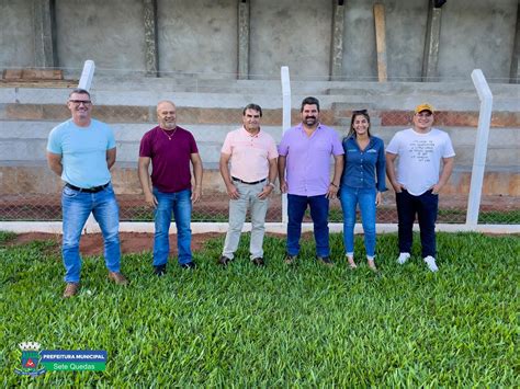 Prefeito e técnicos da FUNDESPORTE vistoriam obras de revitalização do