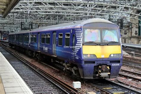 B150 35mm Slide Scotrail Class 320 320306 Glasgow Central £3 54 Picclick Uk