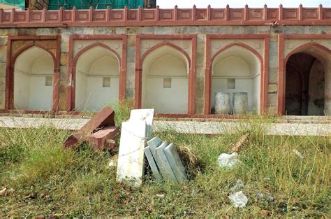 Tomb of Abdul Rahim Khan-I-Khana